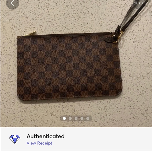 Louis Vuitton Handbags - Louis Vuitton Wristlet